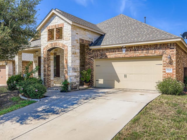9508 Alex LN
