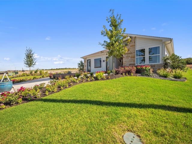 9509 Oxbow Strap DR