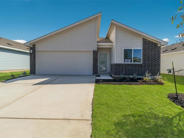 9513 Oxbow Strap DR