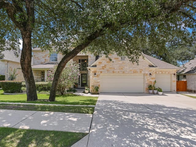 9516 Indina Hills Dr