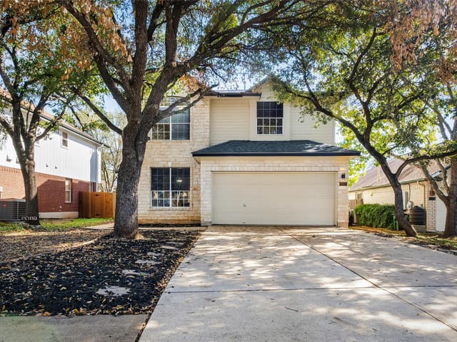 9517 Sanford Dr