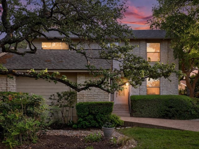 9518 Topridge DR Unit #13