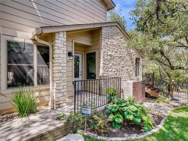 9518 Topridge Dr Unit #32