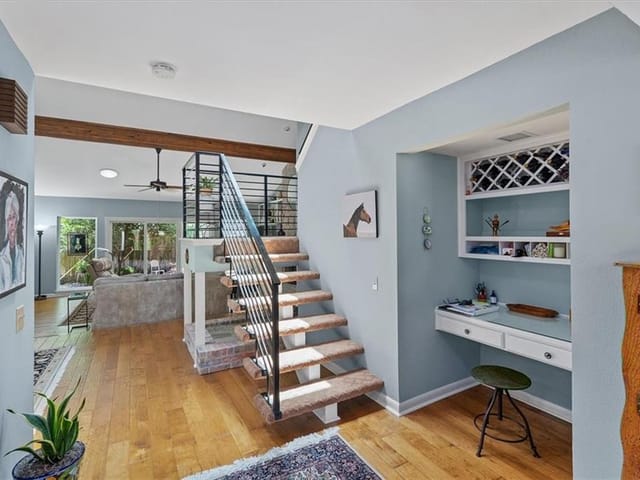 9518 Topridge Dr Unit #6