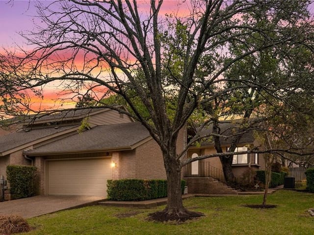 9518 Topridge Dr Unit #9
