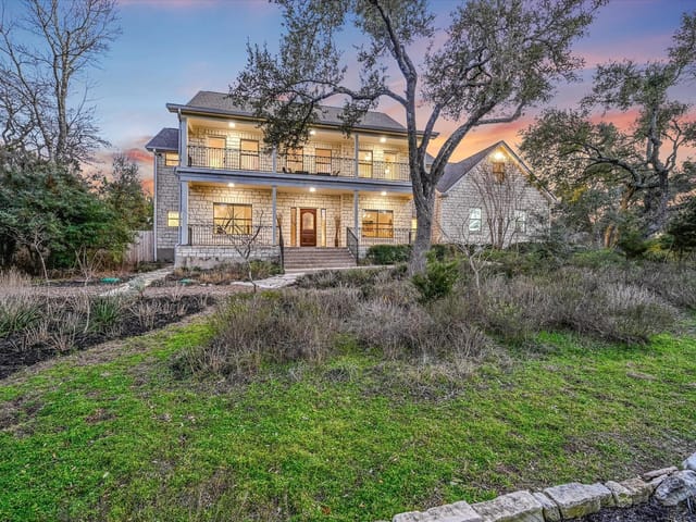 9601 Leaning Rock Cir