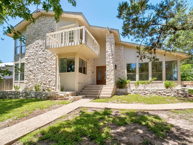 9602 Petite Cove II