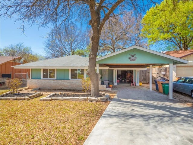 9608 Crown Ridge Rd
