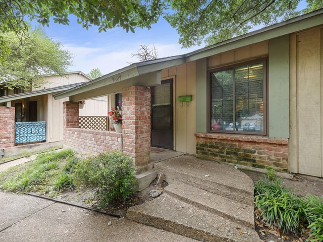 9609 Covey Ridge Ln