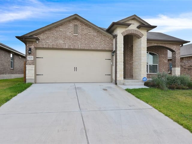 9609 Glynhill CT
