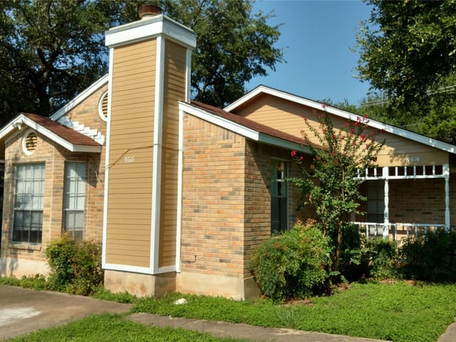 9616 Sugar Hill DR Unit #A