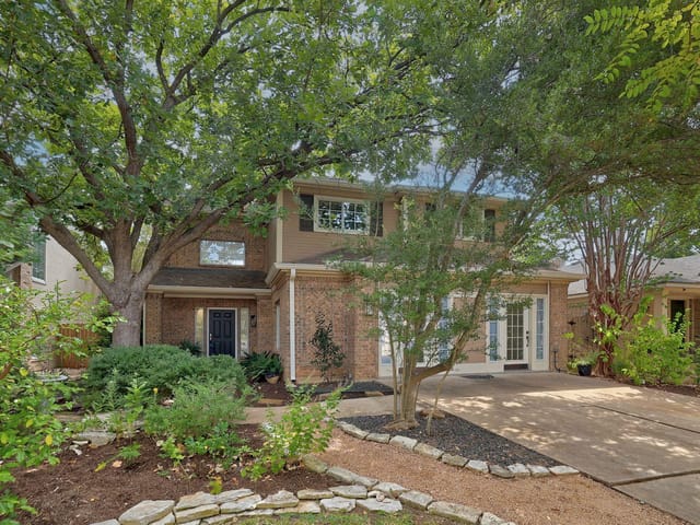 9627 Copper Creek DR