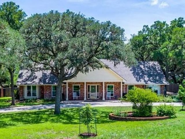 97 W Mimosa CIR