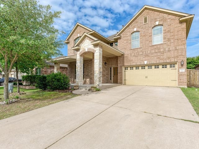 9704 Alex Ln