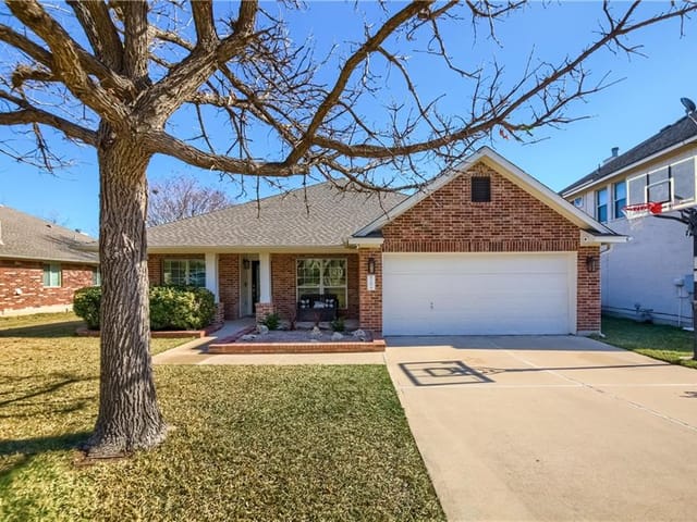 9705 Castle Pines Dr
