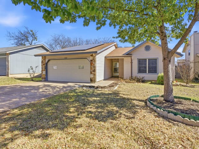 9705 Woodshire DR