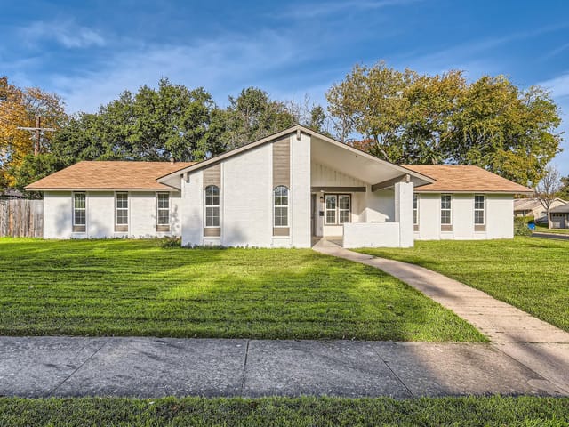 9706 Mountain Quail Rd