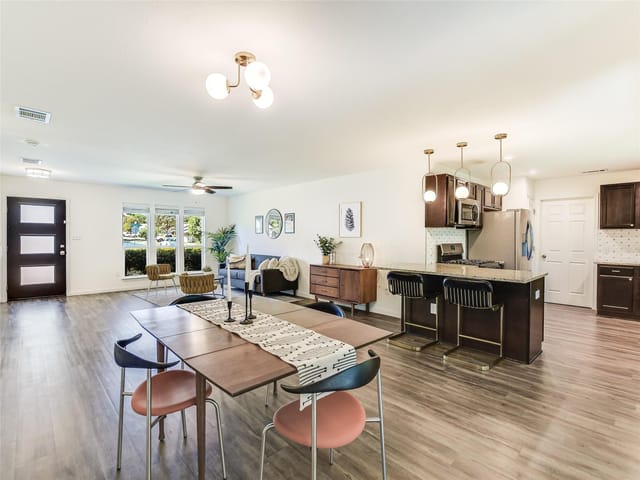 9707 Mountain Quail Rd
