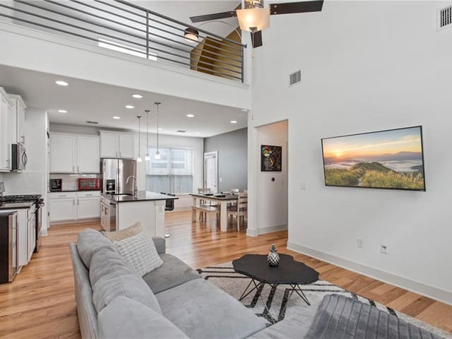 9708 Briny Shell Way