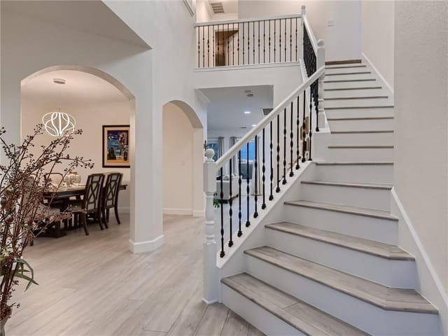 9709 Pasatiempo Dr