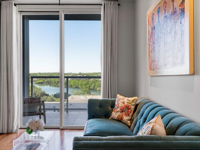98 San Jacinto Blvd Unit #701