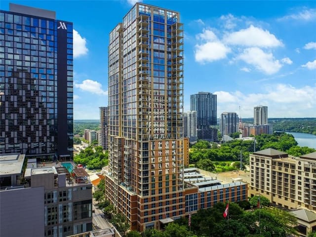98 San Jacinto Blvd Unit #706