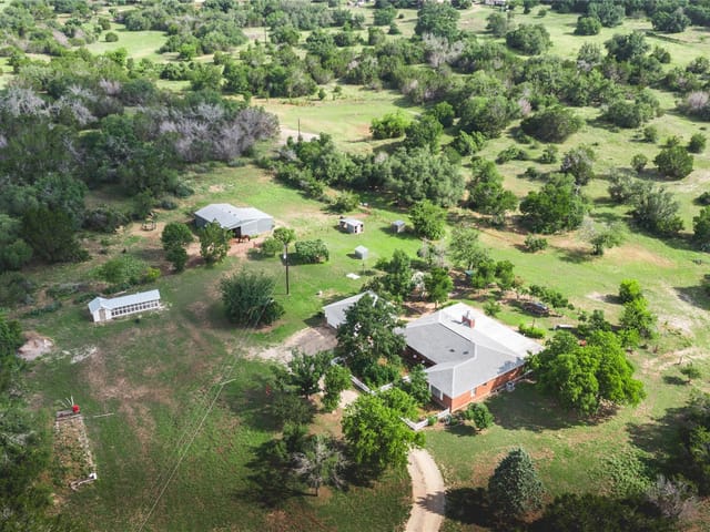 9800  Fm 150 Rd W