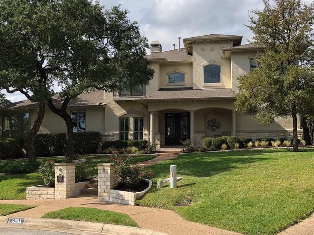 9804 Tree Bend Dr