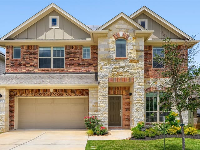 9816 Eloquence DR