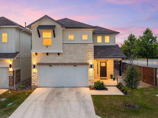 9900 Dawn Pearl DR