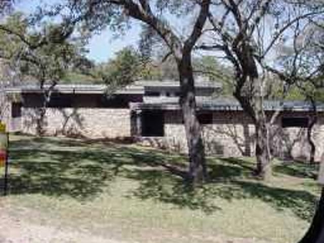 9900 LAKE RIDGE DR