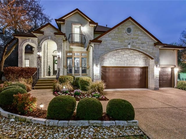 9901 TREE BEND Cv