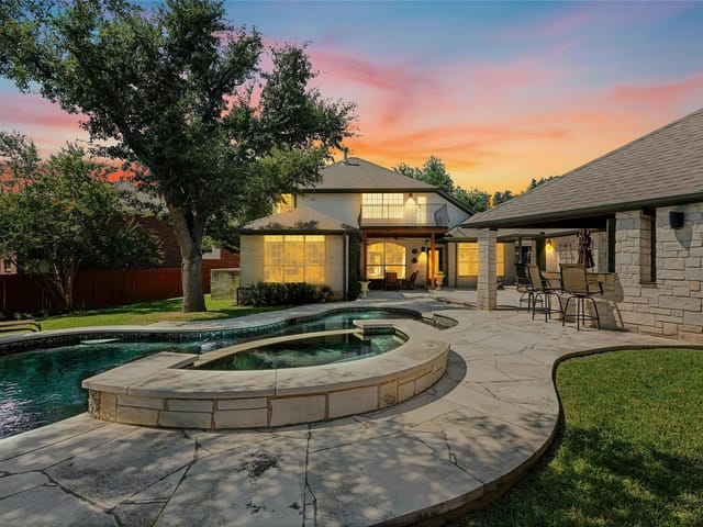 9904 Charthouse Cv