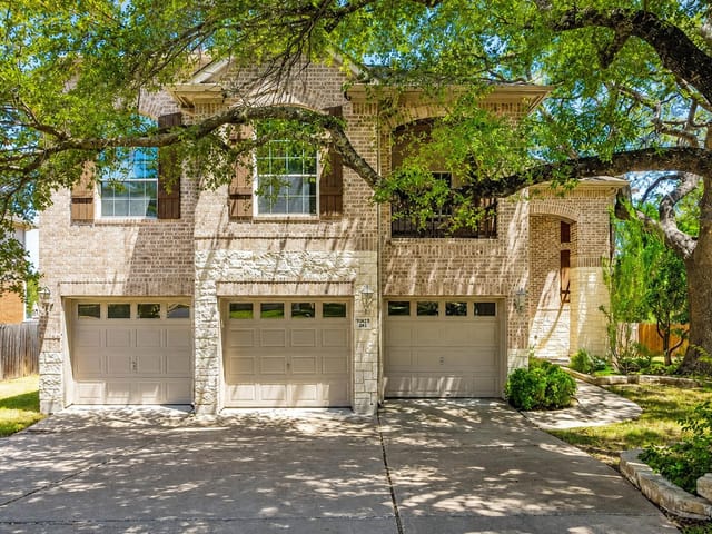 9905 Whitley Bay DR - property photo 1 - Luxury home in Avery Ranch North Sec 02 Am, Austin, TX