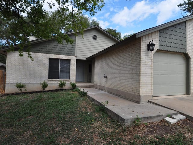 9910 Brasher DR Unit #B