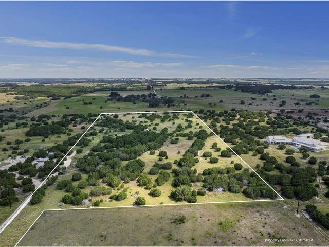 999 County Road 217 Rd