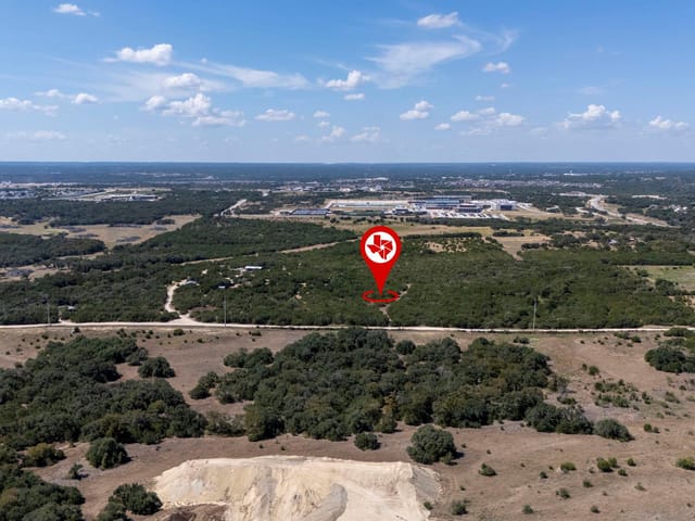 Acres 11.5347 Private Road 907