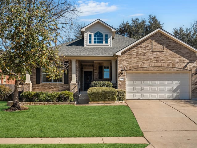 2710 Corabella Pl