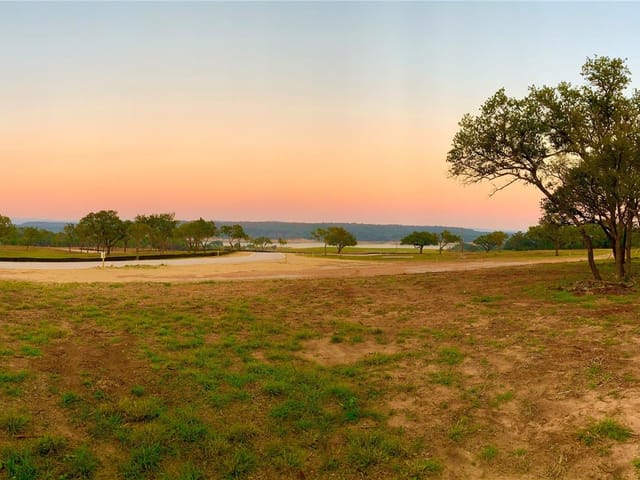 Lakeside w/elevated view TBD-Lot 19 Westshore Ln