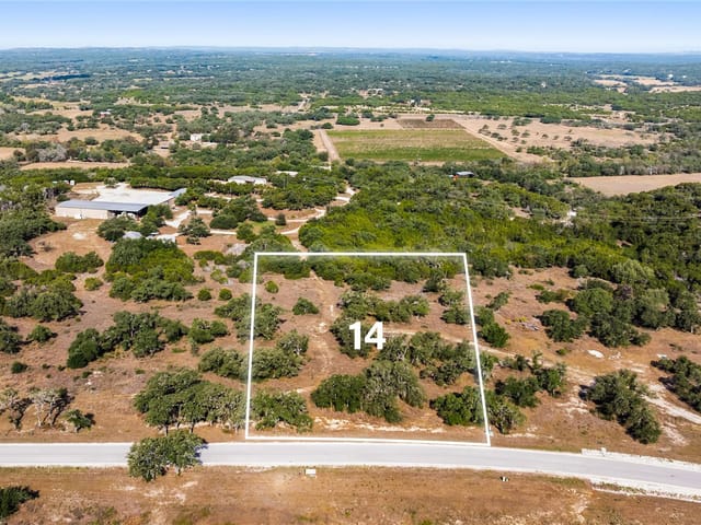 LOT 14 Tuscany DR