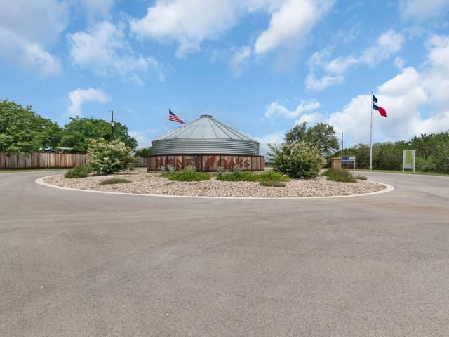 Lot 18 Burnet Oaks Dr