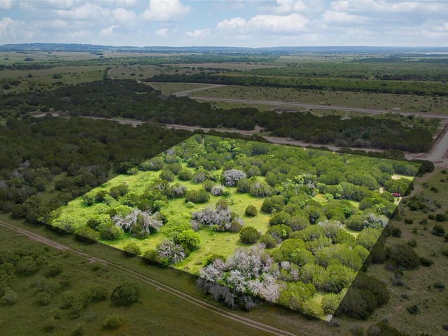Lot 2, 5060 W. Hwy 190