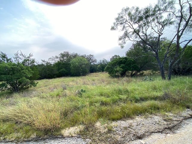 Lot 32 Pedernales Oaks DR