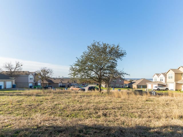 Lot 37 Claremont PKWY