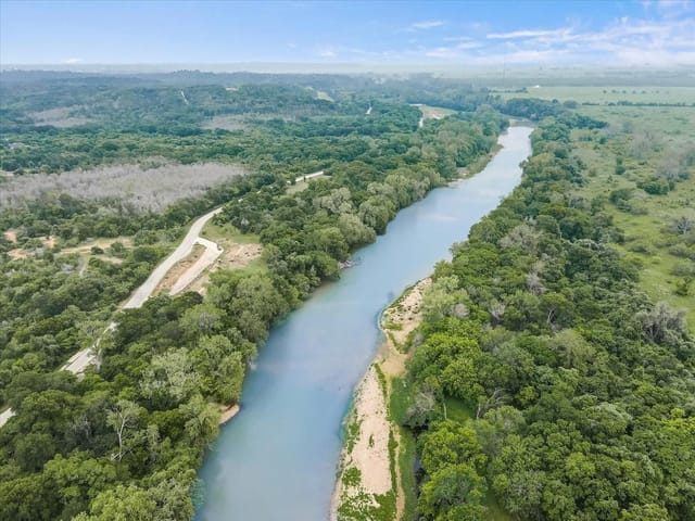 Lot 93 Papawai DR