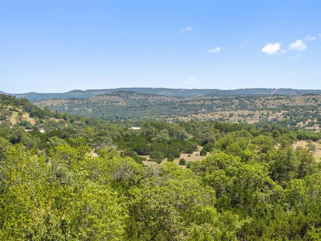 Tract 23 Ranch Road 1623
