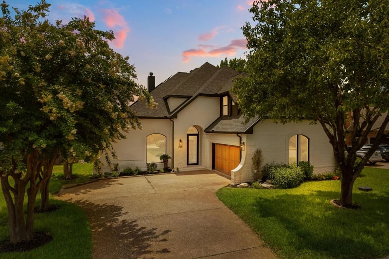 Virtual tour of 12309 Carlsbad DR