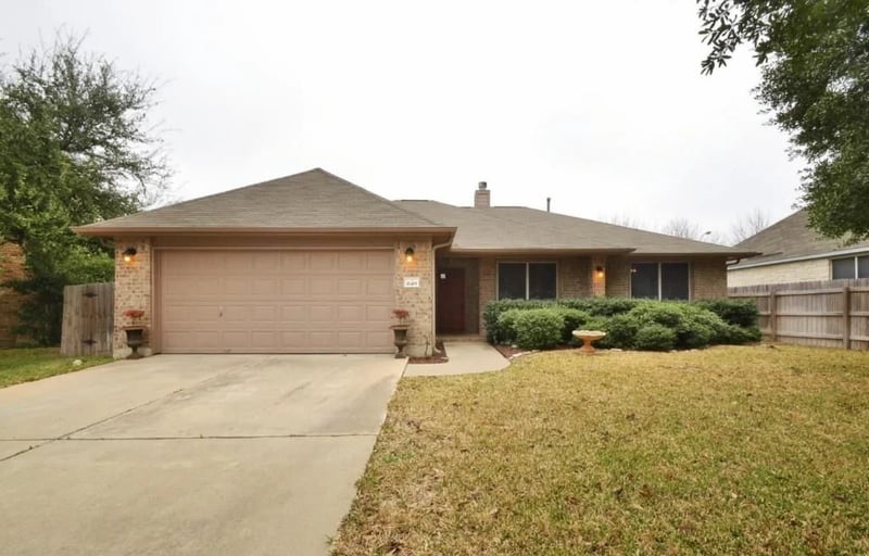 Virtual tour of 16419 Paralee