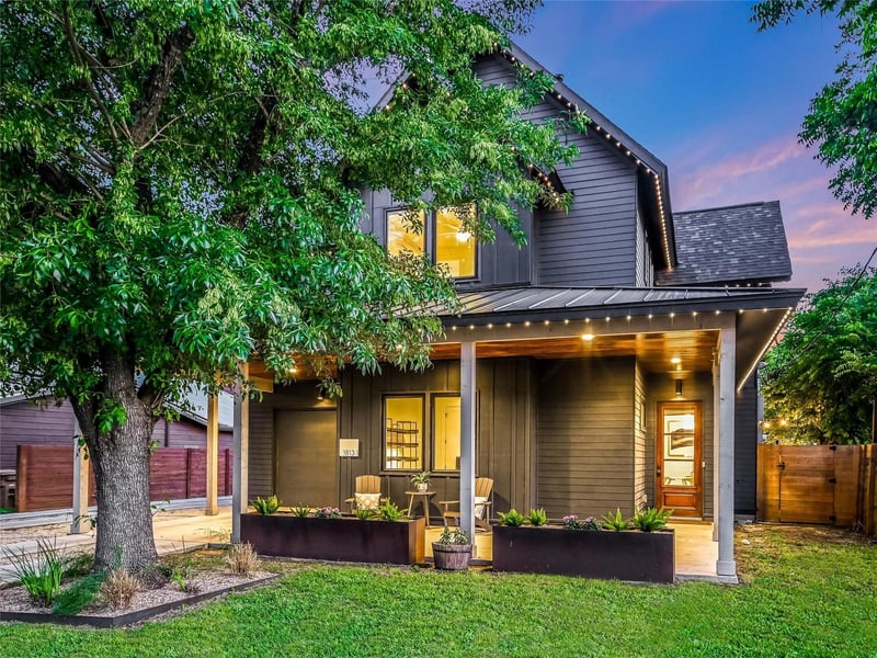 Virtual tour of 1813 Cullen Ave Unit #1
