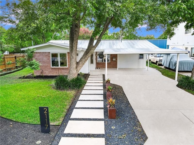 Virtual tour of 2117 Shoalmont DR